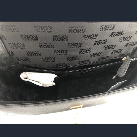 Michael Kors Tina Studded East West Crossbody Blac - Picture 8 of 8